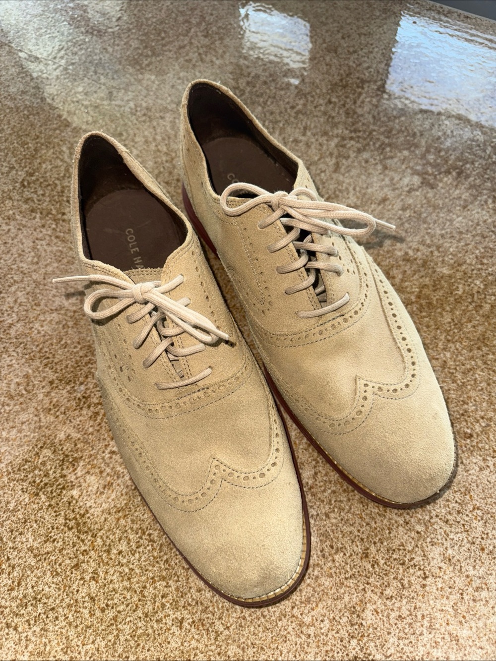 Like New Cole Haan Men’s 10.5 Suede Wingtip Lace Up Derby Oxfords